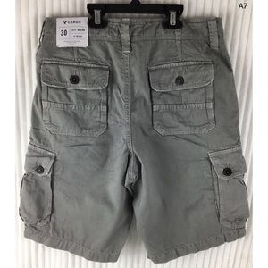 Mens AE cargo shorts. New!